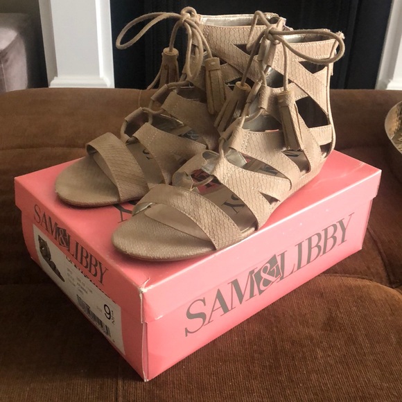 Sam & Libby sandals - Picture 1 of 4